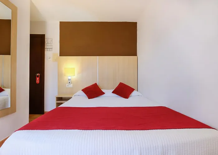 Azuline Hostal Marino